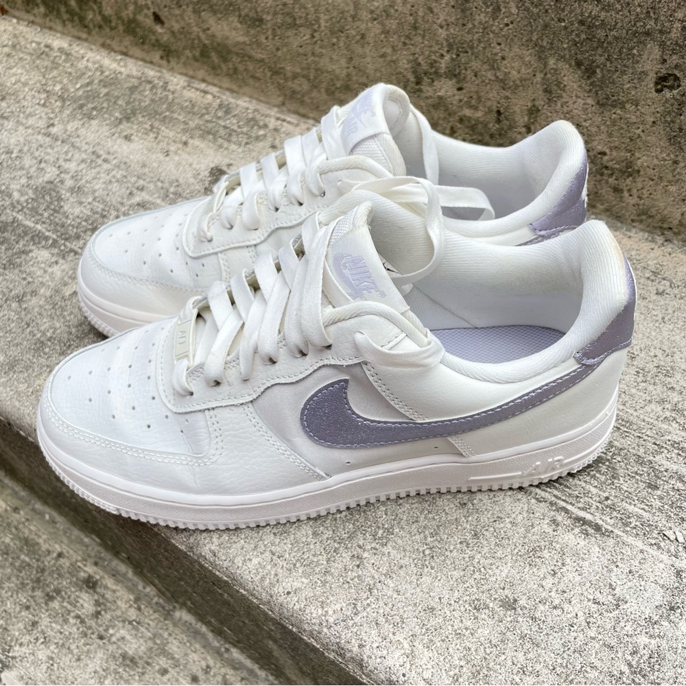 Nike Air Force 1 Sneakers White and Purple Women’s Size US 8 EUR 39 (25 … - Picture 4 of 9